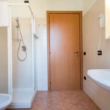 Mit Parkplatz Und In Der Naehe By Interhome Apartament Domaso